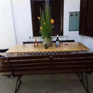  Apartment Placovici